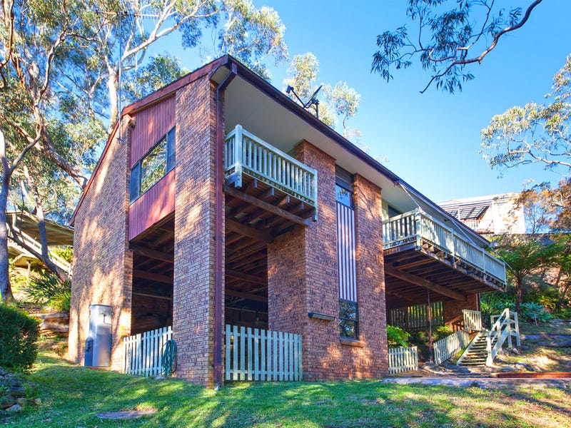 Fully renovated in stunning private 8