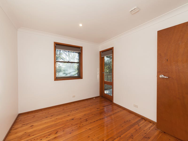 Fully renovated in stunning private 11