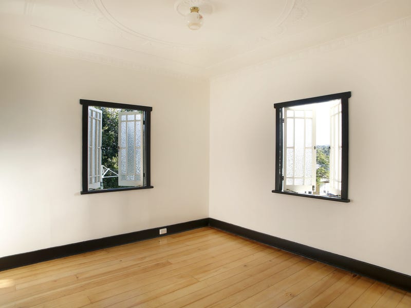 Renovated 3 Bedroom Cottage 3