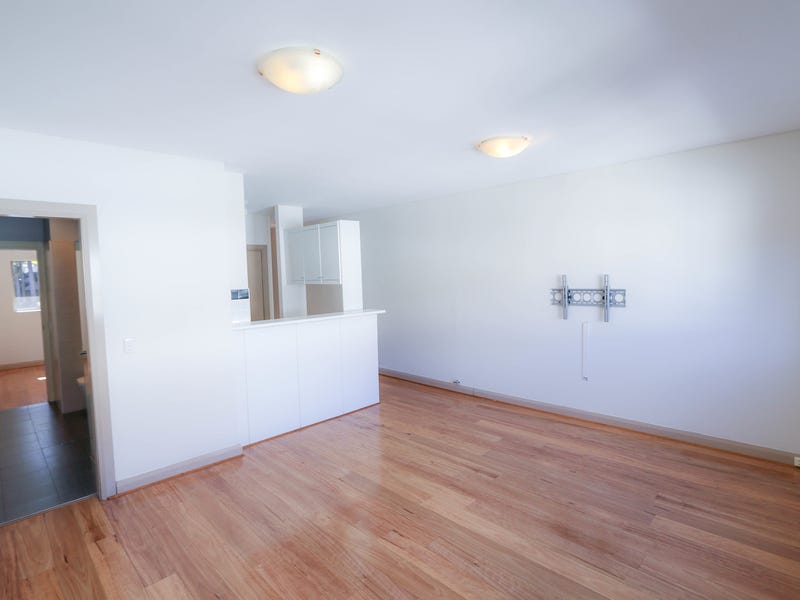 Luxury 1 Bed Apartment with 20
