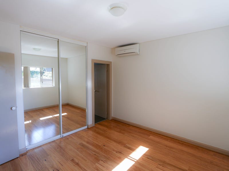 Luxury 1 Bed Apartment with 23