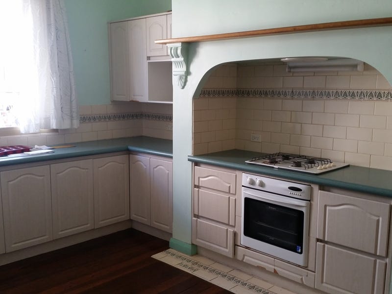 Great character home in excellent 3