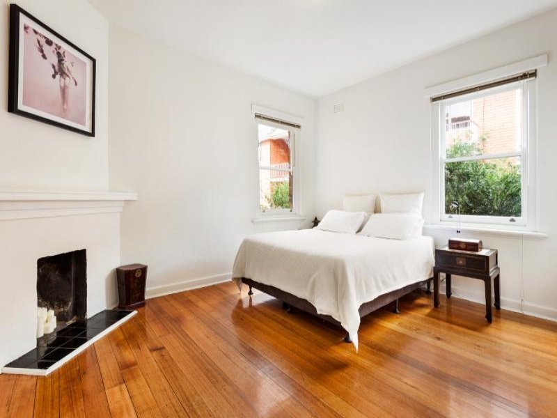 Beautiful Art Deco apartment in 3