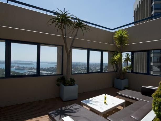 Sydney CBD Studio Fully Furnished 3