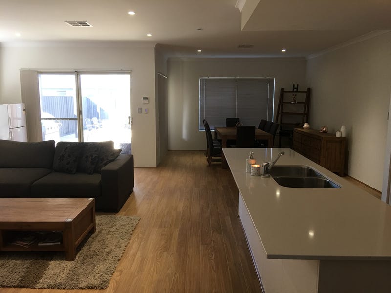 Great 4×2 Family Home – 7