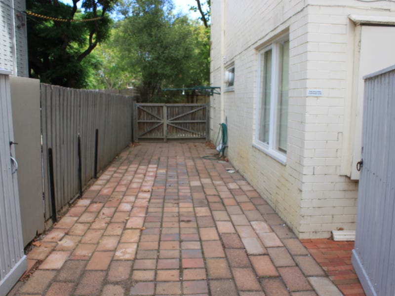 Prahran Apartment with Large Private 14