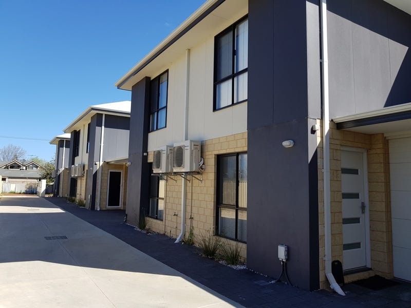TOWNHOUSE, BE IMPRESSED, RECENTLY BUILT 3