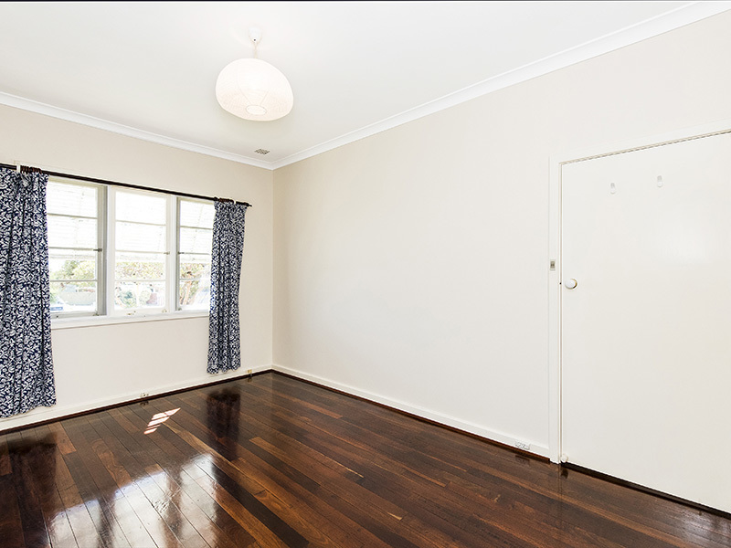 Neat 2 x 1 Weatherboard 6