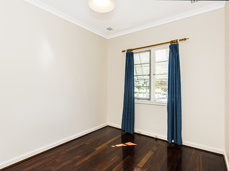 Neat 2 x 1 Weatherboard 7