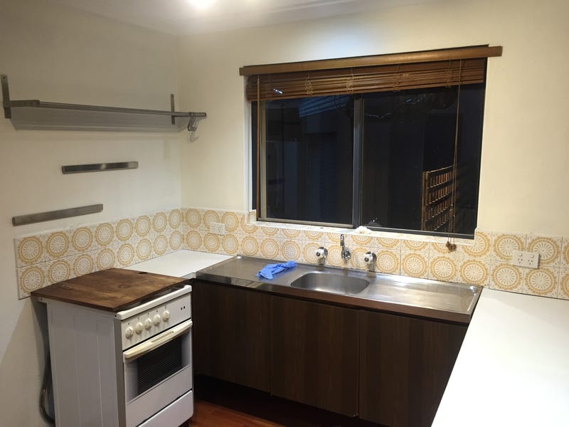 Awesome outdoor living Walking distance 15