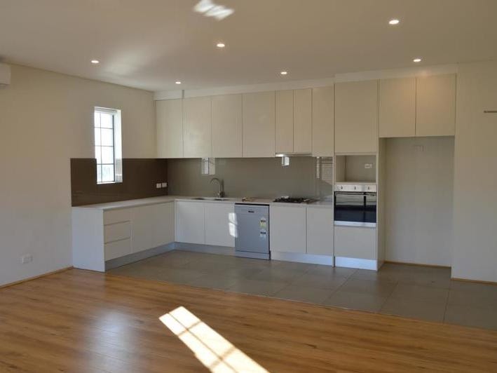 Brand New Modern 2 Bedroom 3
