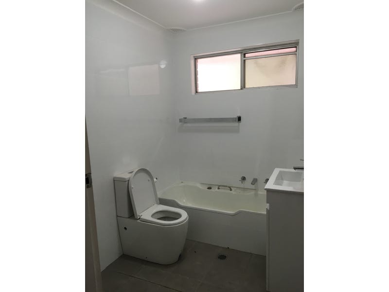 RENOVATED  PEACEFUL FAMILY HOME. 6