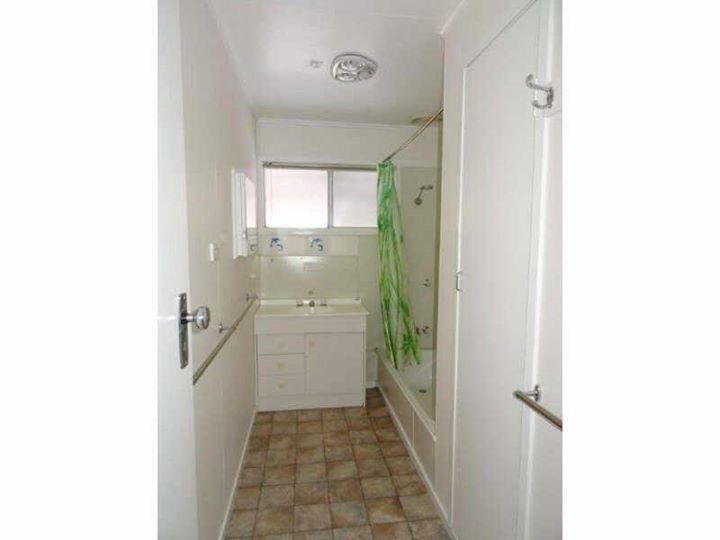 Convenient and Very Liveable Lowset 5