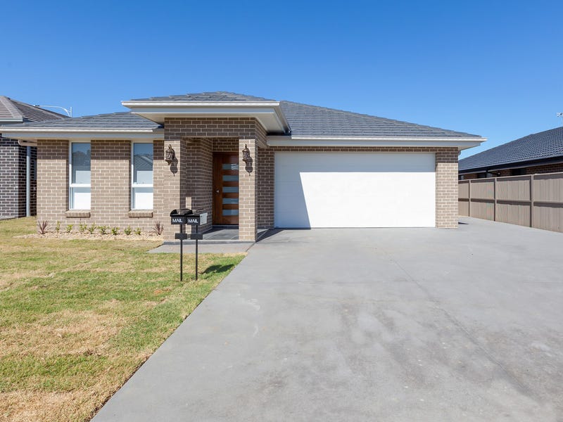 Brand New and Modern 4 bedroom house – LEASED –