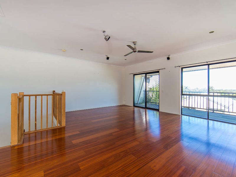 3 bed 2 bath with 2