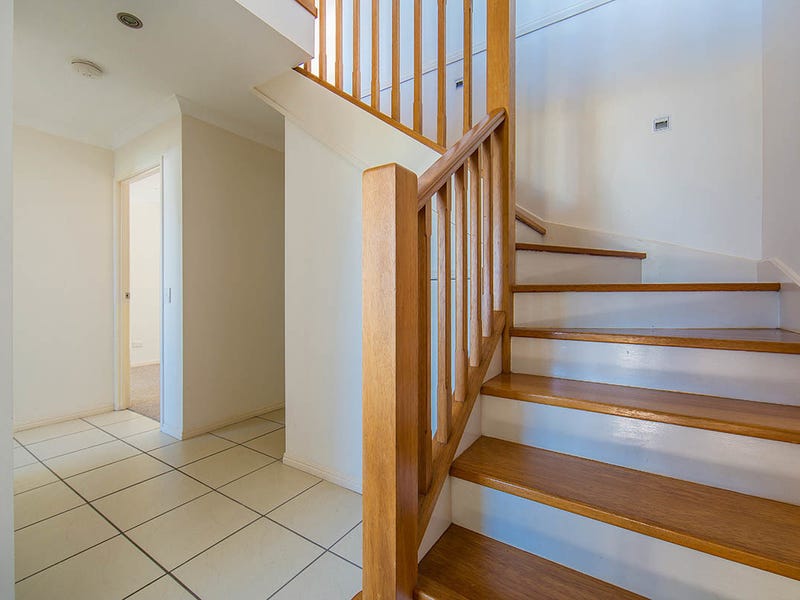 3 bed 2 bath with 5