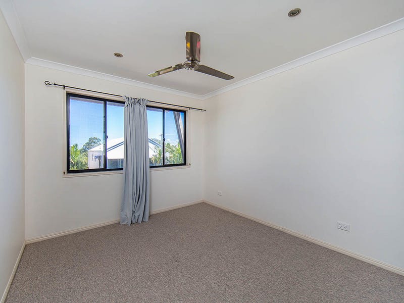 3 bed 2 bath with 9