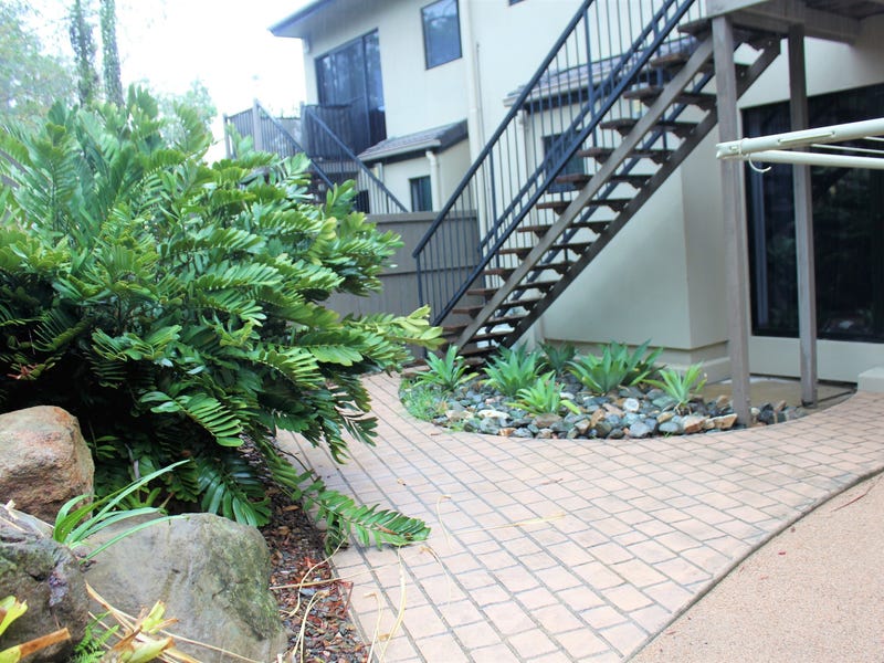3 bed 2 bath with 13