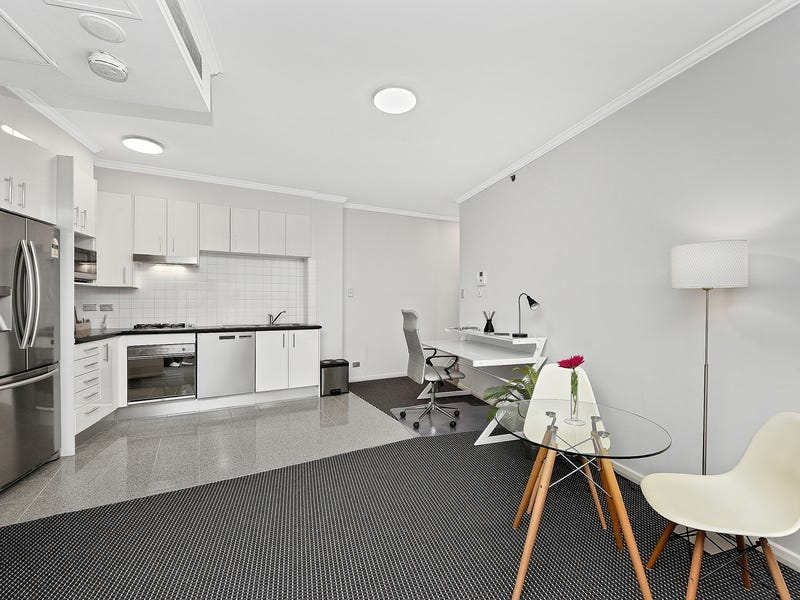 Generous central cbd apartment | 4