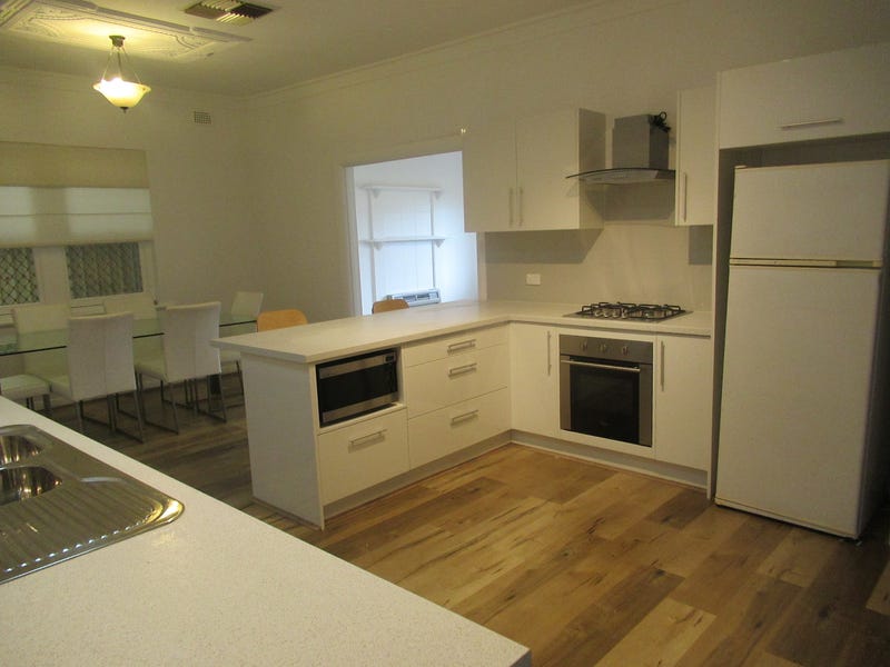 SHORT TERM LEASE 5 BEDROOM 7