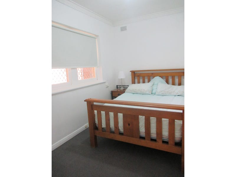 SHORT TERM LEASE 5 BEDROOM 8