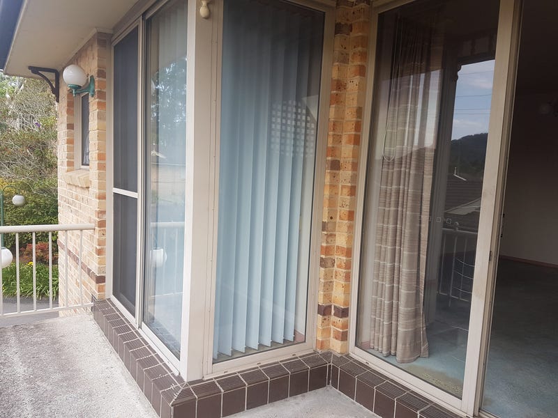 2 bedroom unit with  5