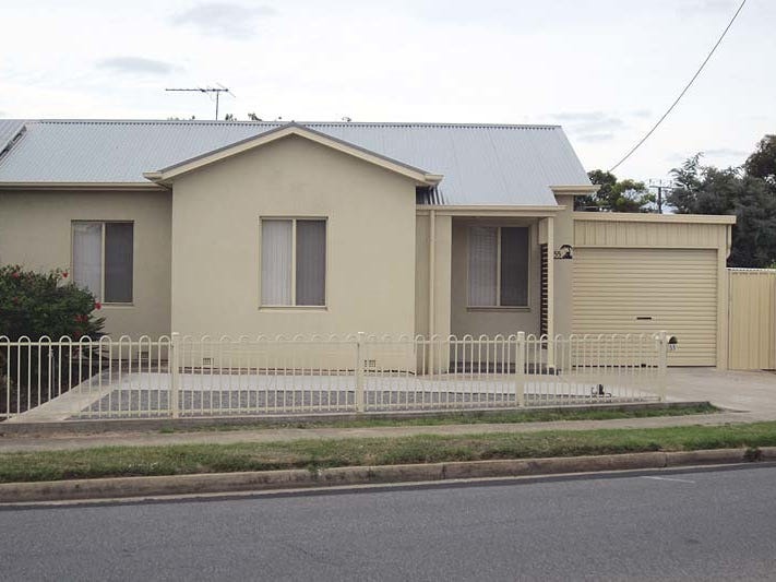 Refurbished 3BR Semi-detached House
