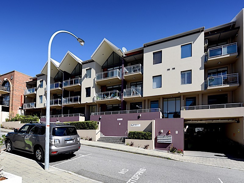 King size apartment in West 14