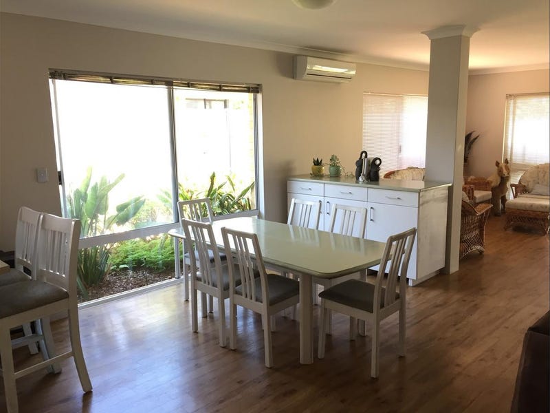 SPACIOUS FAMILY HOME – OPPOSITE 13
