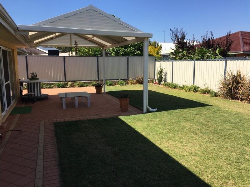 SPACIOUS FAMILY HOME – OPPOSITE 25