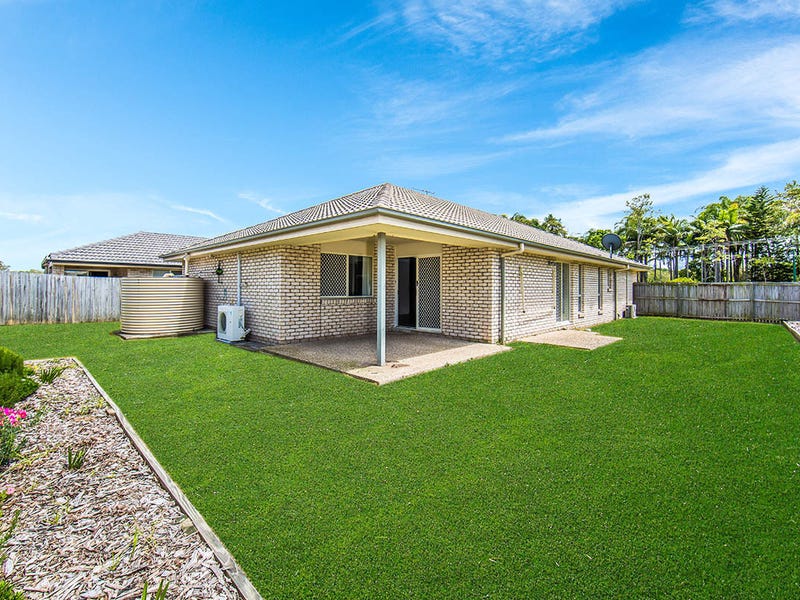 Pet Friendly! Close to Pumicestone 8
