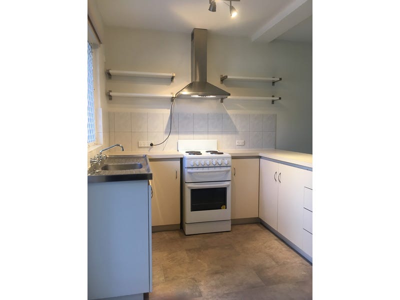 Light and Bright 2 Bedroom 9