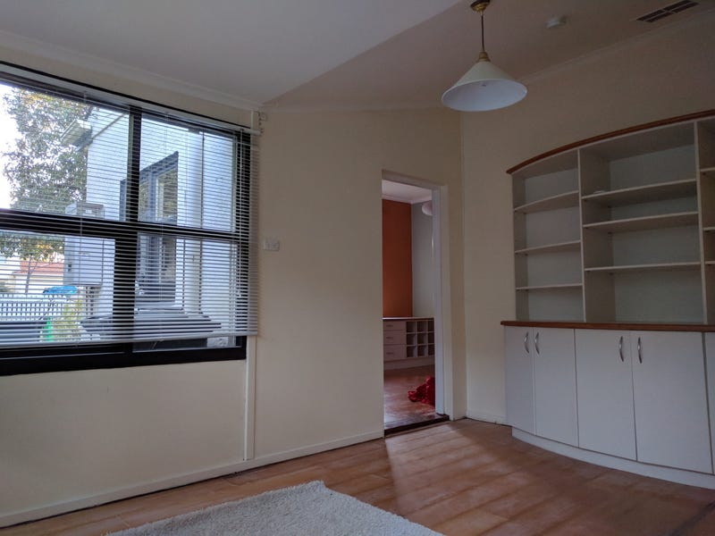 Lovely Eastern Suburbs family home- 10