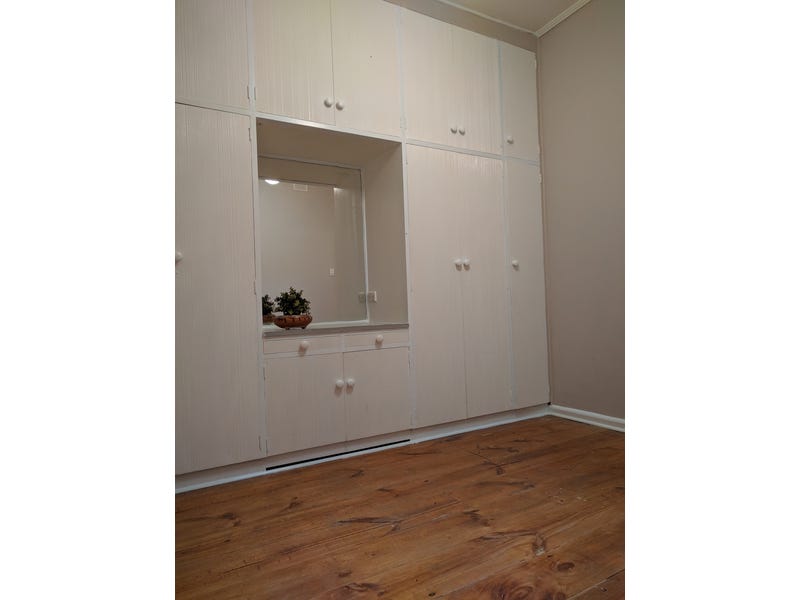 Lovely Eastern Suburbs family home- 16