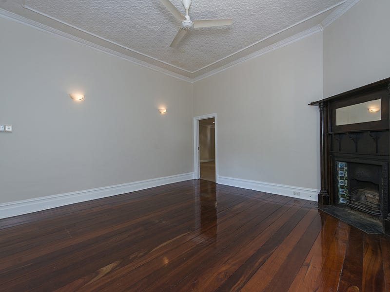 Beautiful unfurnished home with tranquil 5