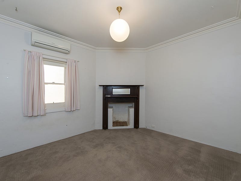 Beautiful unfurnished home with tranquil 6