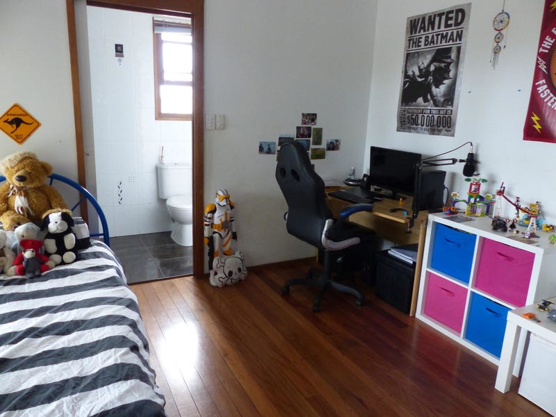 Close To Hastings/Beach/Shops 11