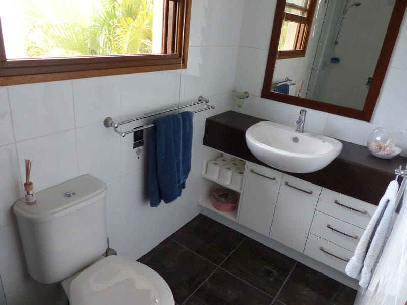 Close To Hastings/Beach/Shops 12