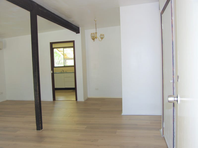 ** LEASED ** $430pw 3br 4