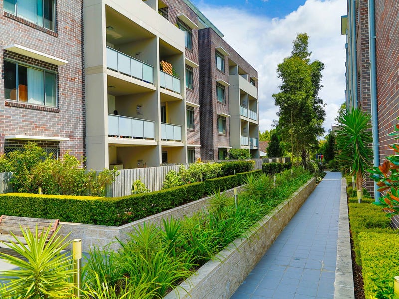Modern oasis in convenient locale 3