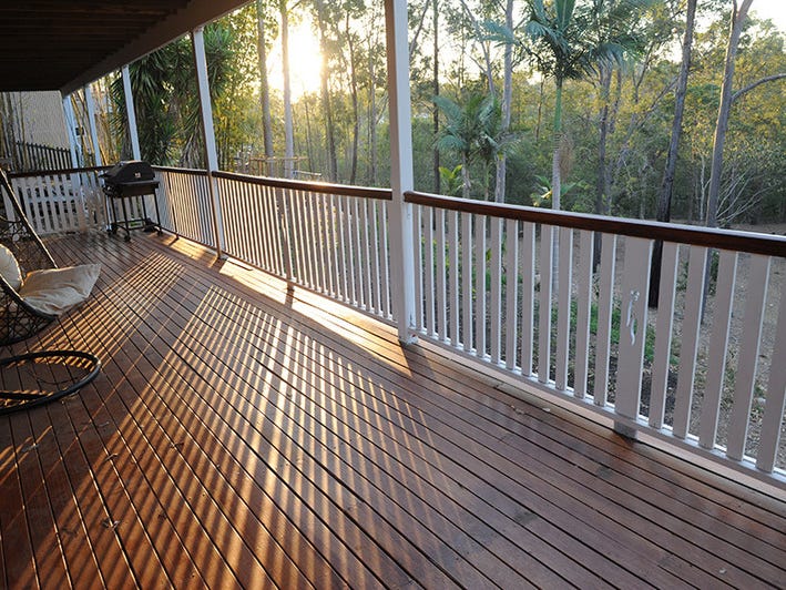 Tranquil self-contained unit on acreage