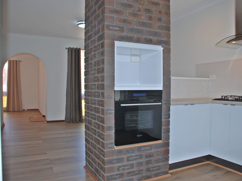 ALL NEW INTERIOR, BEAUTIFULLY RENOVATED