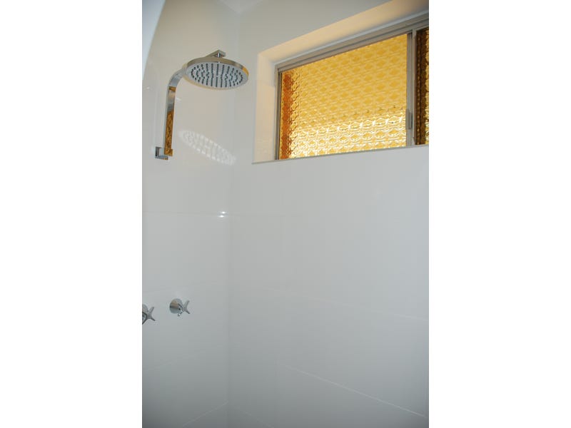 ALL NEW INTERIOR, BEAUTIFULLY RENOVATED 12