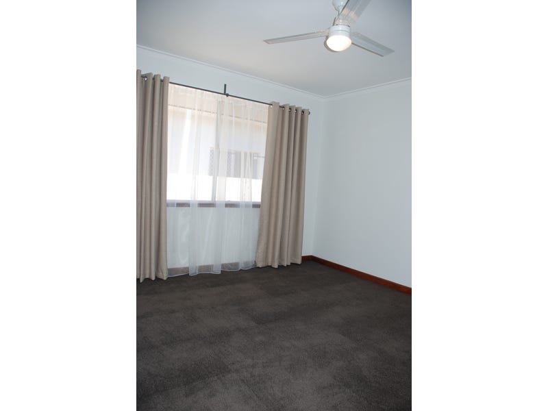 ALL NEW INTERIOR, BEAUTIFULLY RENOVATED 21