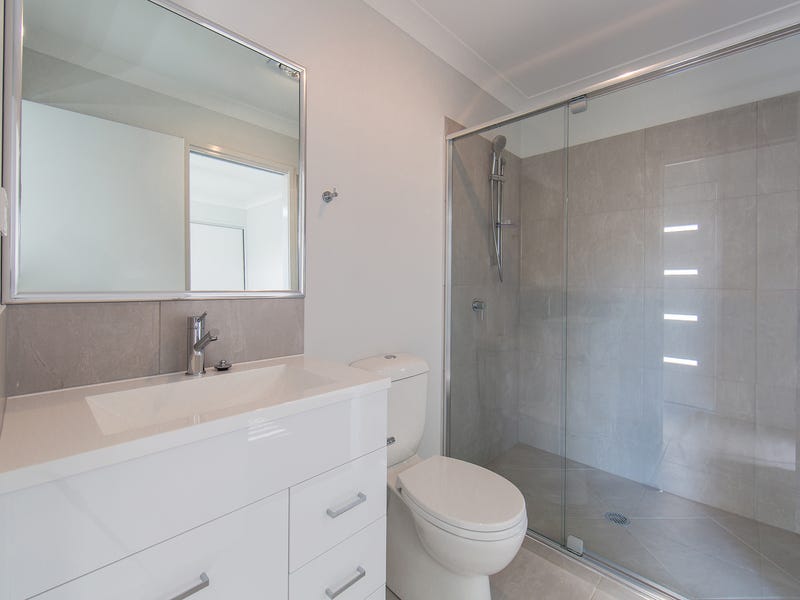 Near New in Morayfield 4