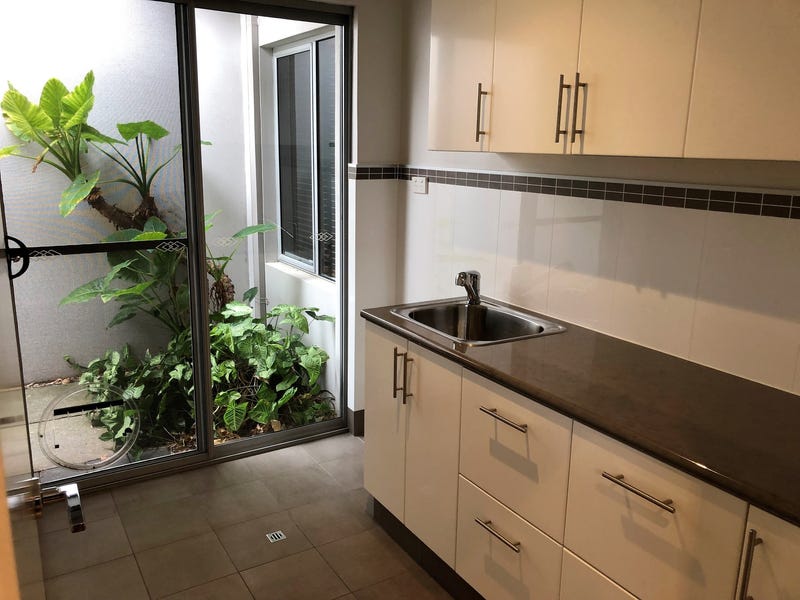 Modern Living and Easy to 18