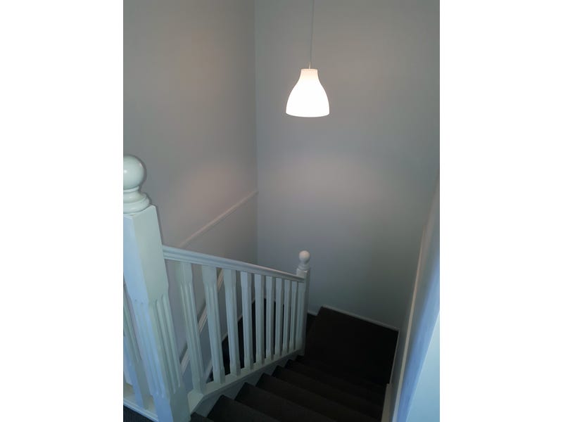 SPACIOUS 3 BEDROOM TOWN HOUSE 12