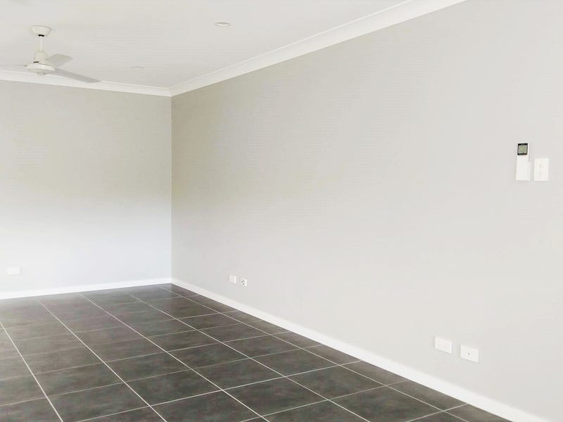 Beautiful near-new, low maintenance home 9