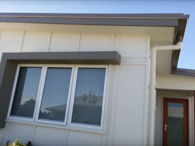Beautiful near-new, low maintenance home 22