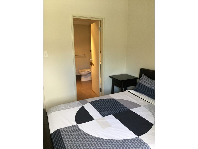 Two bedroom furnished apartment for 7